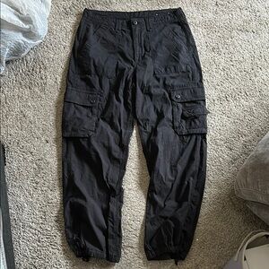 American Eagle Woman’s  Black Cargo Pants